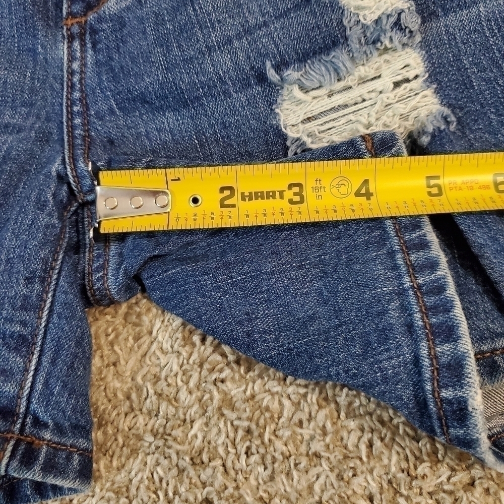 JOE'S Jeans Distressed 4 Inch Inseam Shorts - Picture 3 of 6